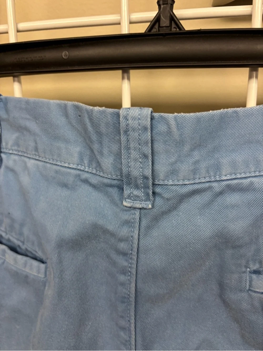 J. Crew Stanton  Men’s Blue Flat Front Shorts Waist 33 Inseam 9 EUC Cotton.